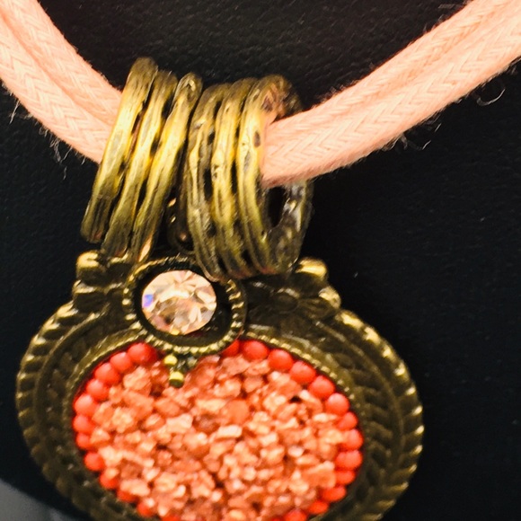 Handmade necklace - Picture 3 of 8